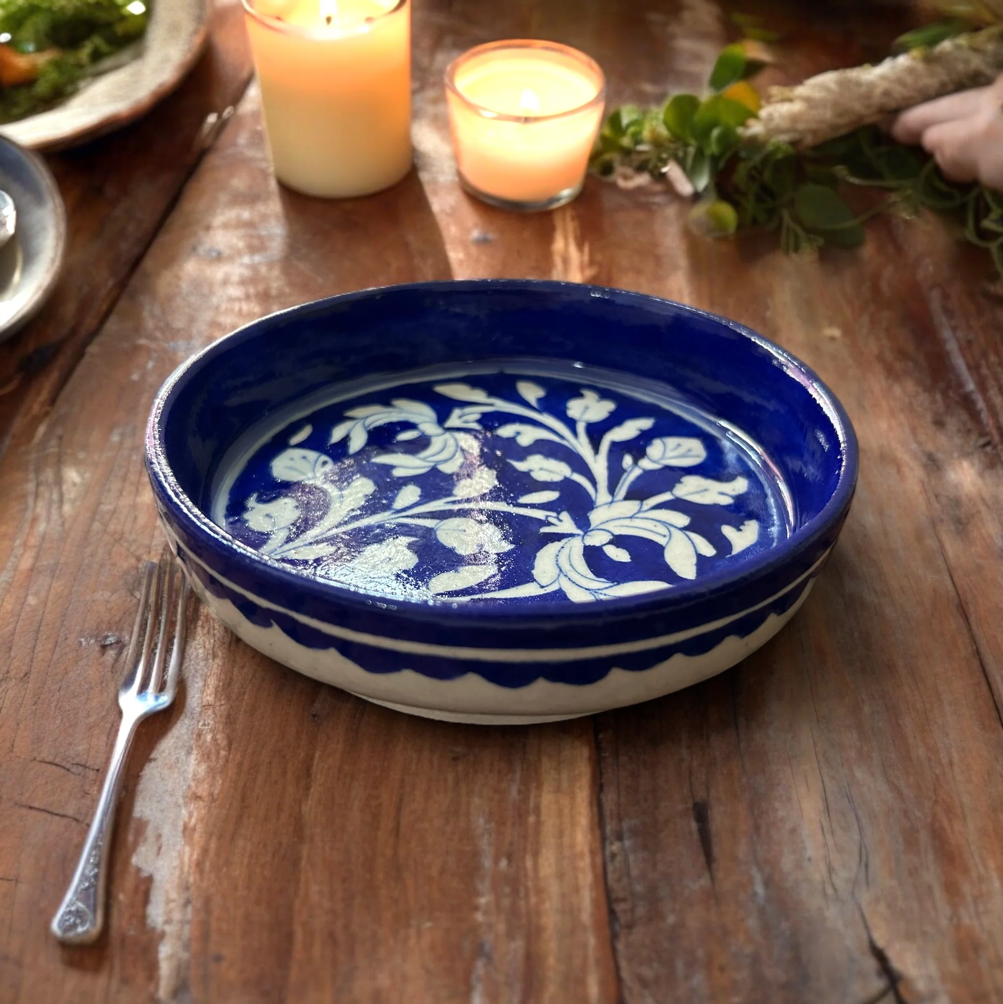 Blue Pottery Classic Hand Painted Plate Set (Set of 2) - Image 4