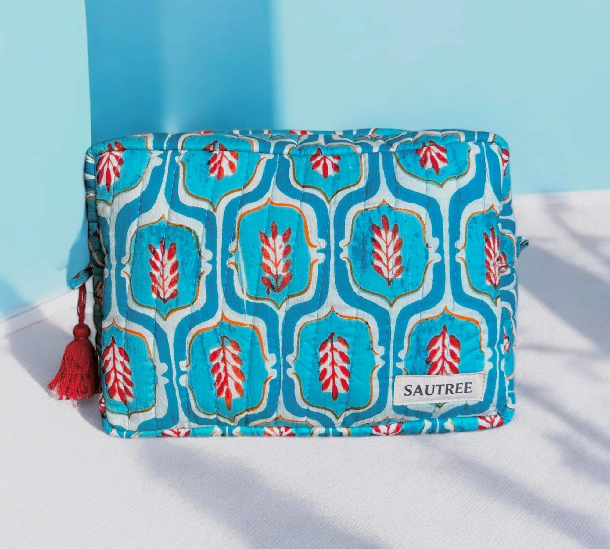 Ogee Aqua Large Quilted Organiser - Image 3