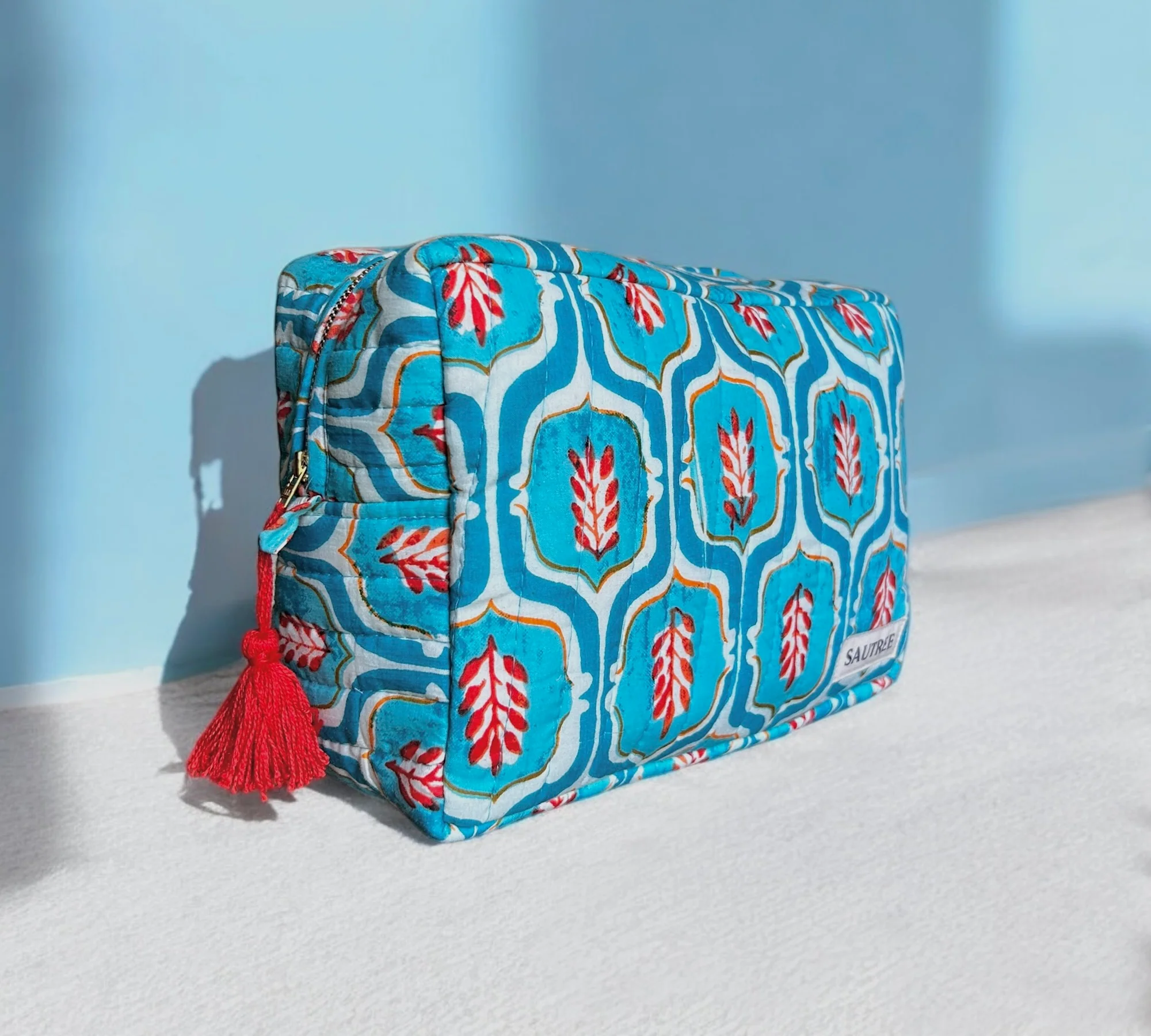 Ogee Aqua Large Quilted Organiser - Image 4