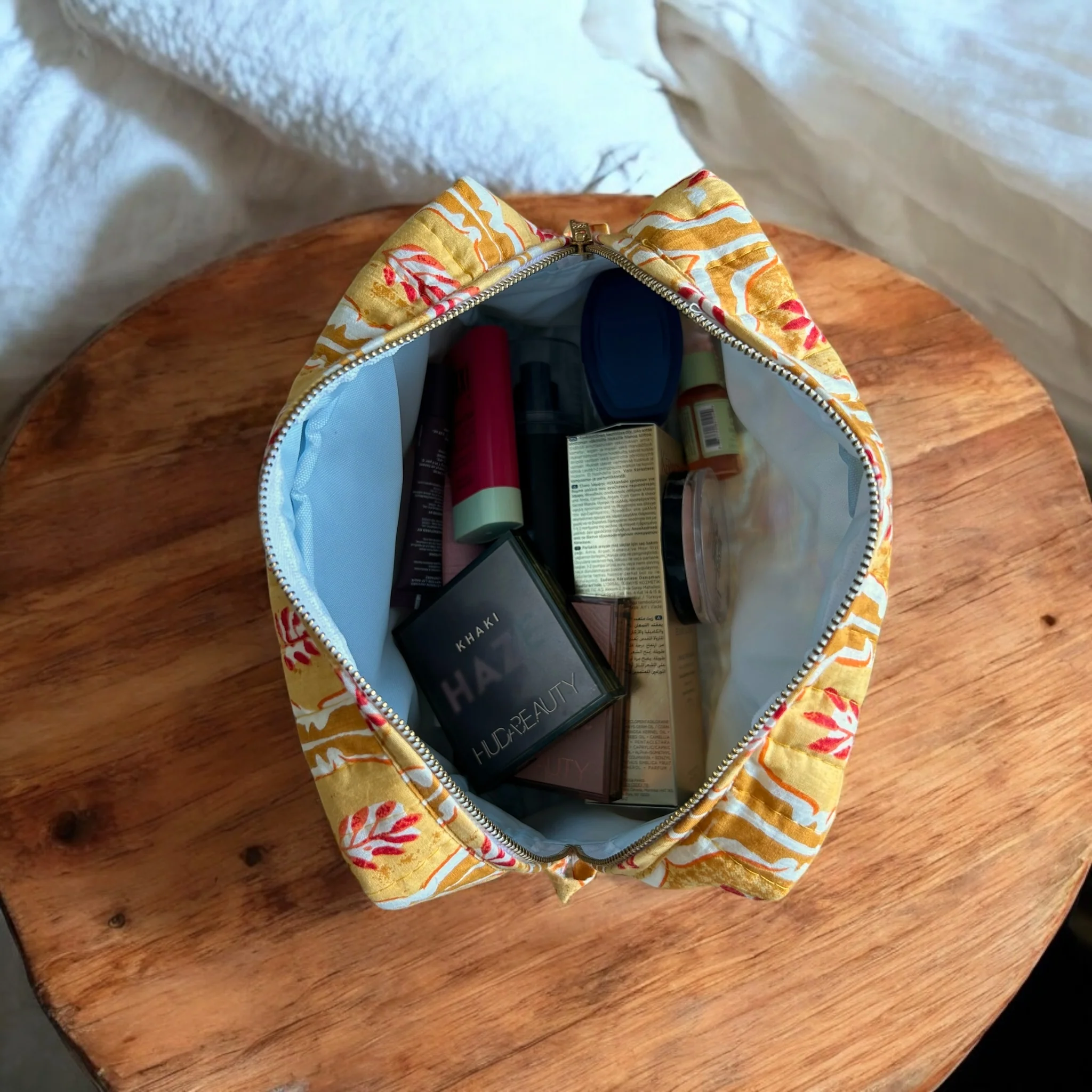 Ogee Yellow Large Quilted Organiser - Image 3