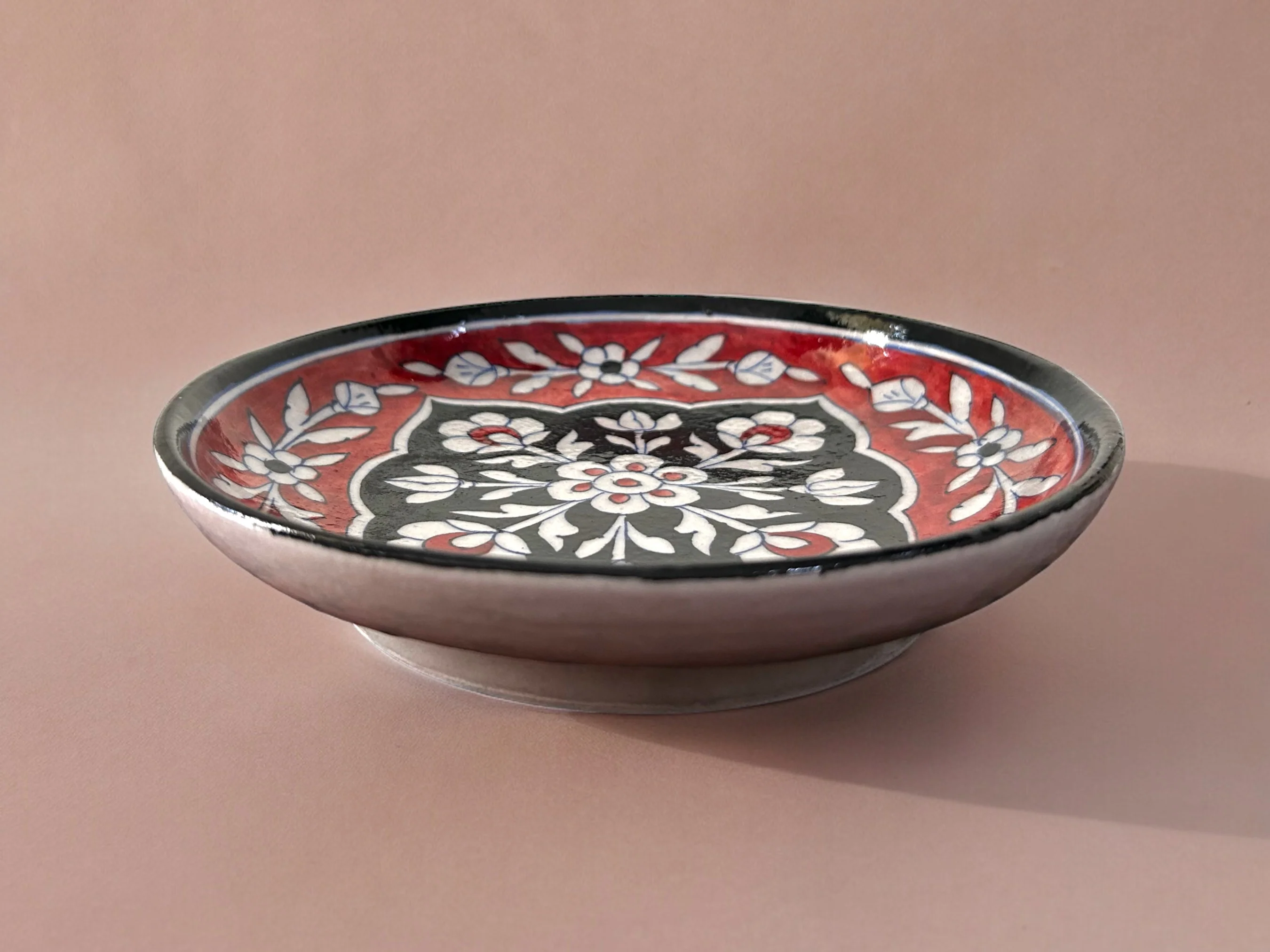 Red Buta Hand Painted Plate - Image 3