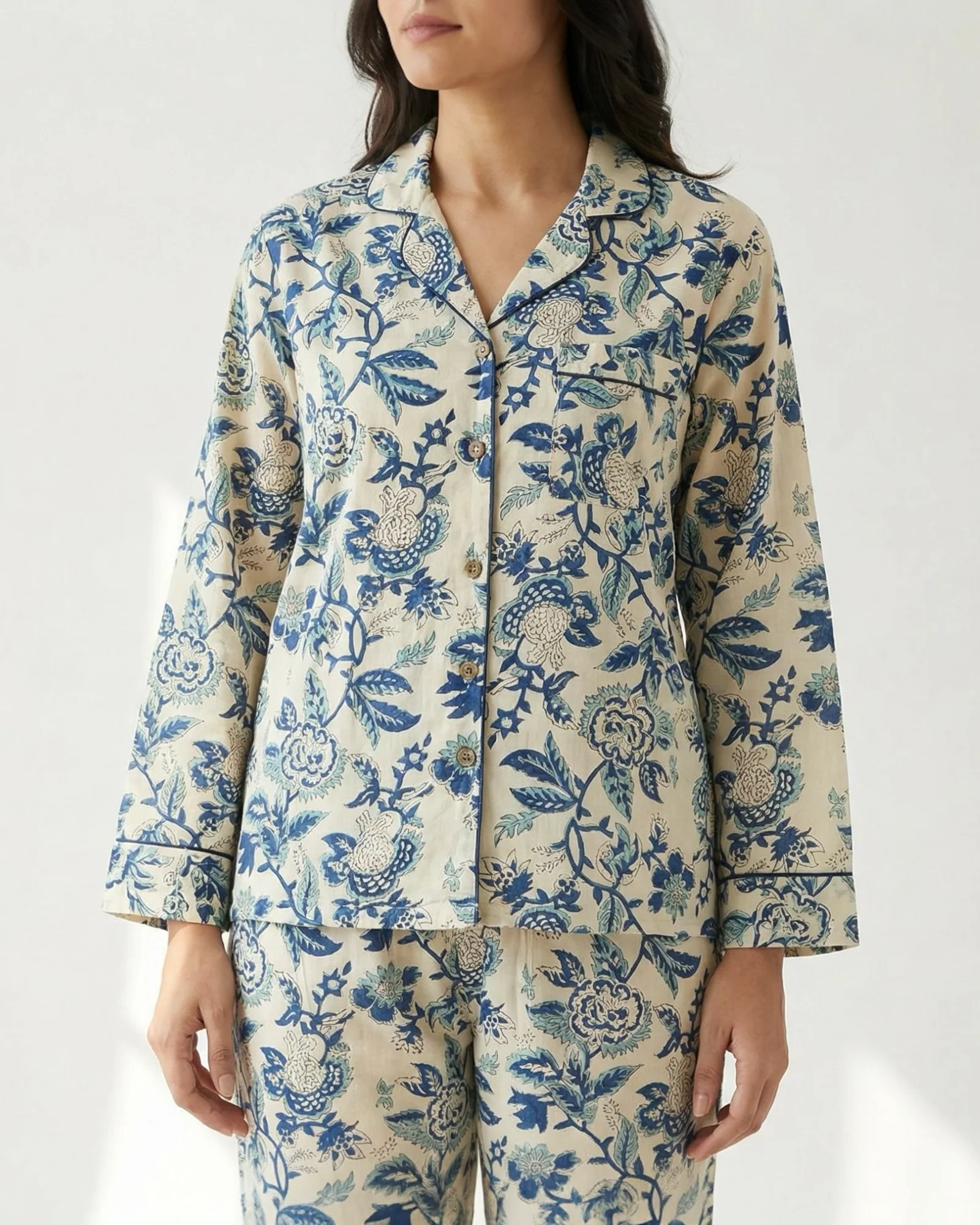 Willow & Bloom Pyjama Set - Image 6